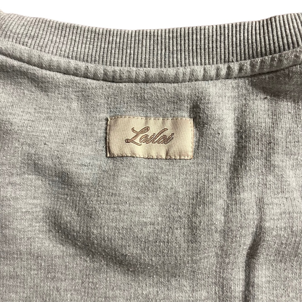 Lai Lai oversized gray sweatshirt size small - Picture 5 of 7